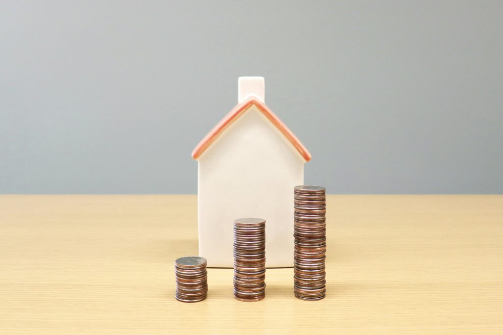 Tristan-Squire-Smith-house-with-stair-of-coins